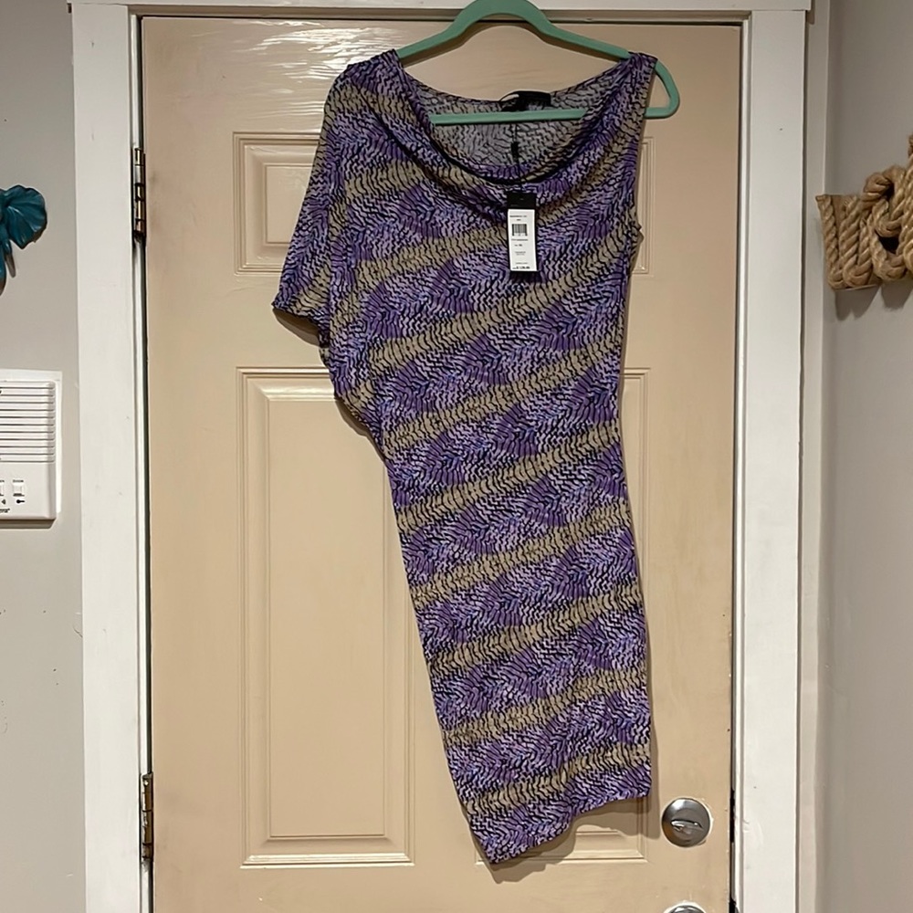 *NWT* BCBG Maxazria asymmetrical dress